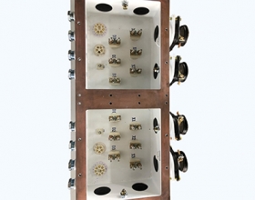 礦用(yòng)隔爆兼本質安全型雙電(diàn)源永磁真空(kōng)饋電(diàn)開(kāi)關KZ6-630-SY